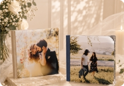 Album foto premium cu copertă din lemn personalizată
