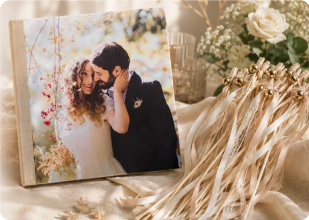 Albume foto premium și produse personalizate pentru nuntă realizate din materiale elegante
